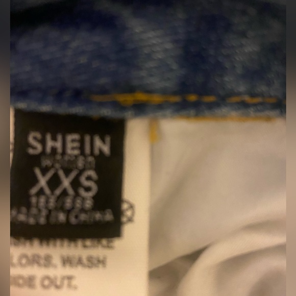 SHEIN Mom Jeans - Picture 2 of 2
